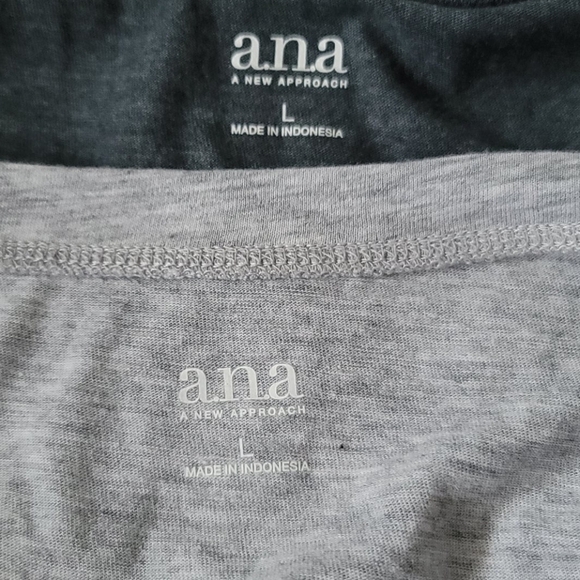 a.n.a short sleeve pocket tees with cuff sleeves - Picture 12 of 12